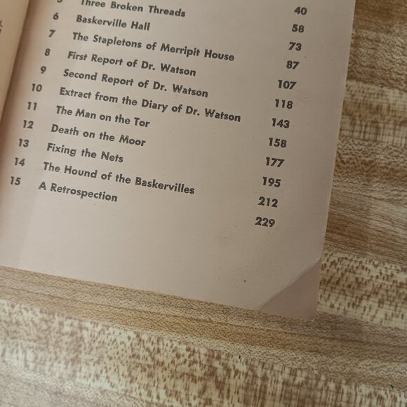 The Hound of the Baskervilles Novel by Sir Arthur Conan Doyle Scholastic 1975 VG - Picture 7 of 9